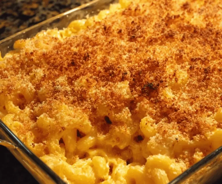 Baked Mac and Cheese for a Crowd