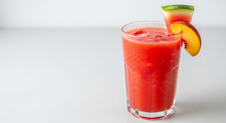 Watermelon Peach Smoothie: A Refreshing Summer Sipper You’ll Crave Every Day