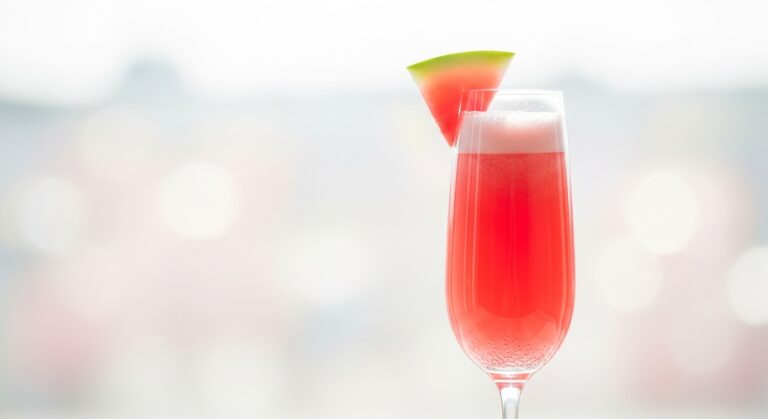 Watermelon Prosecco Mimosa: The Refreshing Summer Cocktail That’s Taking Parties by Storm