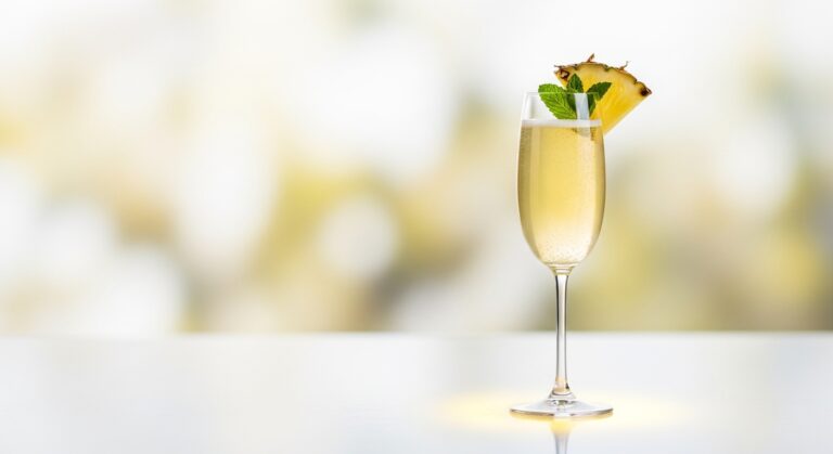 Pineapple Riesling Mimosa: A Sparkling Summer Sipper with a Tropical Twist