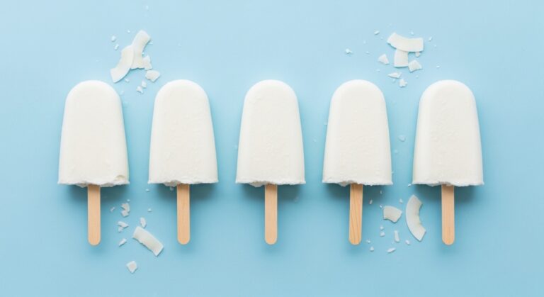 Frozen Coconut Pops: A Creamy, Tropical Treat That Melts in Your Mouth