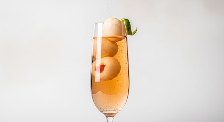Lychee Moscato Mimosa: A Sparkling, Sweet, and Effervescent Cocktail That’s Taking Summer Parties by Storm