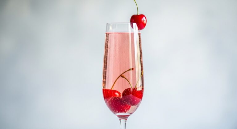 Cherry Champagne Spritz: The Effervescent Cocktail That’s Taking Summer Parties by Storm