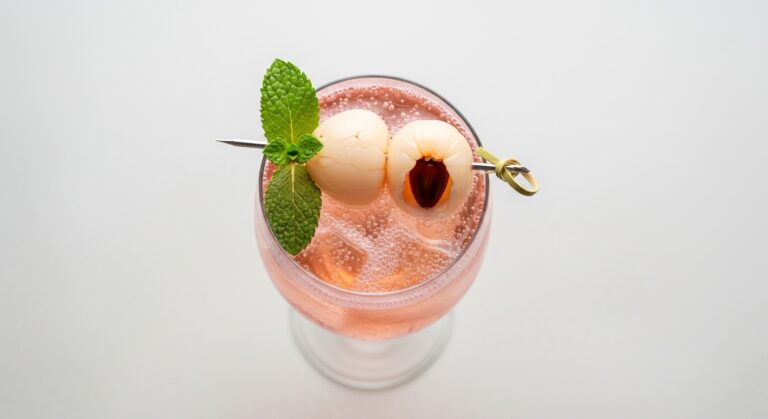 Lychee Prosecco Spritz: The Effervescent Summer Cocktail Taking the US by Storm