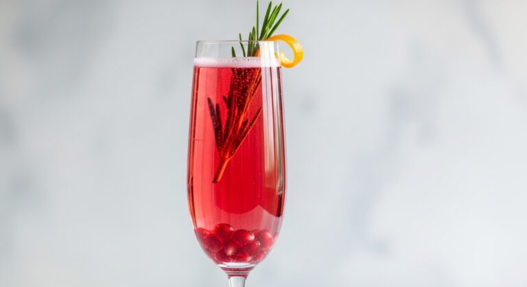 Pomegranate Cava Mimosa: A Sparkling, Festive Twist on a Classic