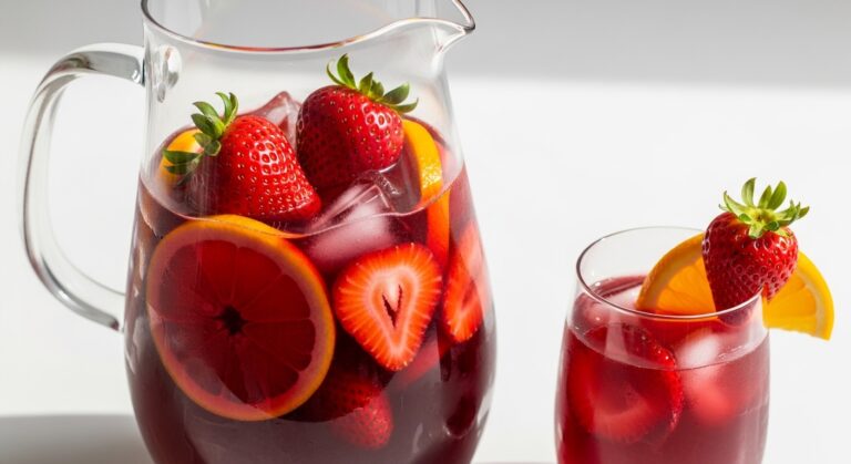 Strawberry Pinot Noir Sangria: A Refreshing Summer Elixir You’ll Crave All Season