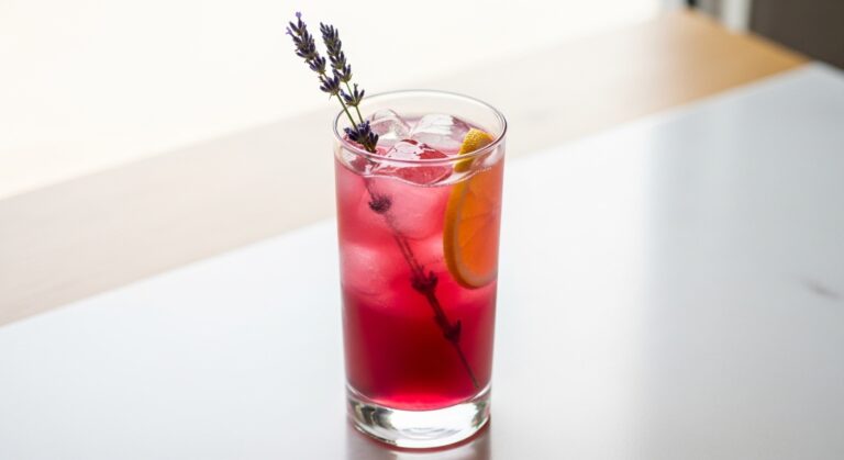 The Perfect Summer Sipper: Lavender Pinot Noir Spritz