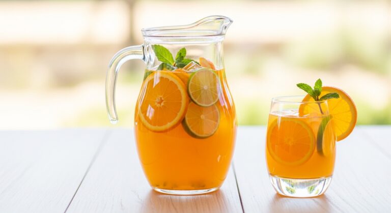 Orange Sauvignon Blanc Sangria: The Perfect Summer Elixir