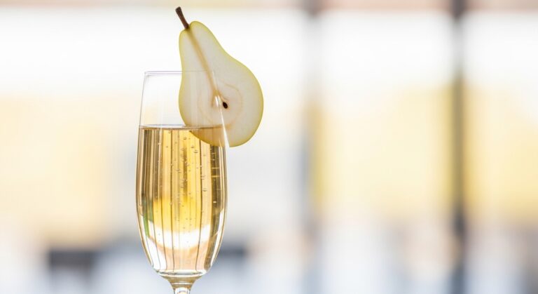 Why Pear Sauvignon Blanc Mimosa Is the Sophisticated Sparkling Cocktail You Need This Season