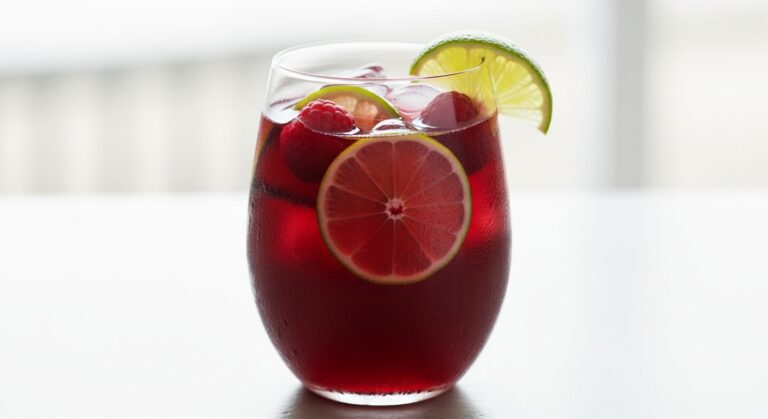 Lime Pinot Noir Sangria: The Perfect Summer Sipper with a Fruity Twist